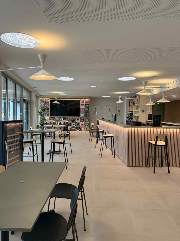 3072ac6b-08bf-49eb-8e37-4d0e102cbf59